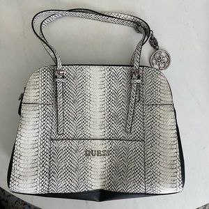 Guess purse